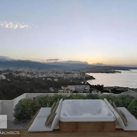 Apartment With Rooftop Hot Tub * La Canea