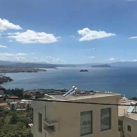 Rooftop Jacuzzi Chania (Crete)