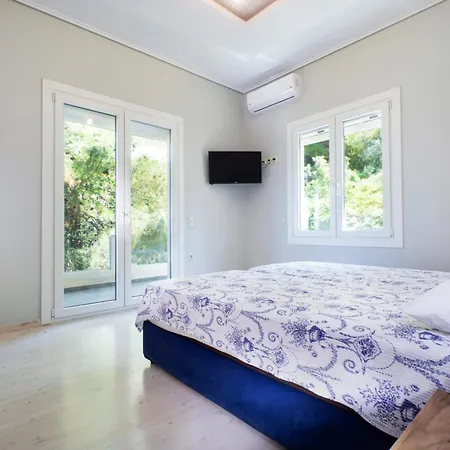 Apartment With Rooftop Hot Tub * Chania (Crete)